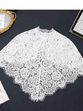 NWT Lace Bridal Cape Wedding Capelet Bridal Accessories